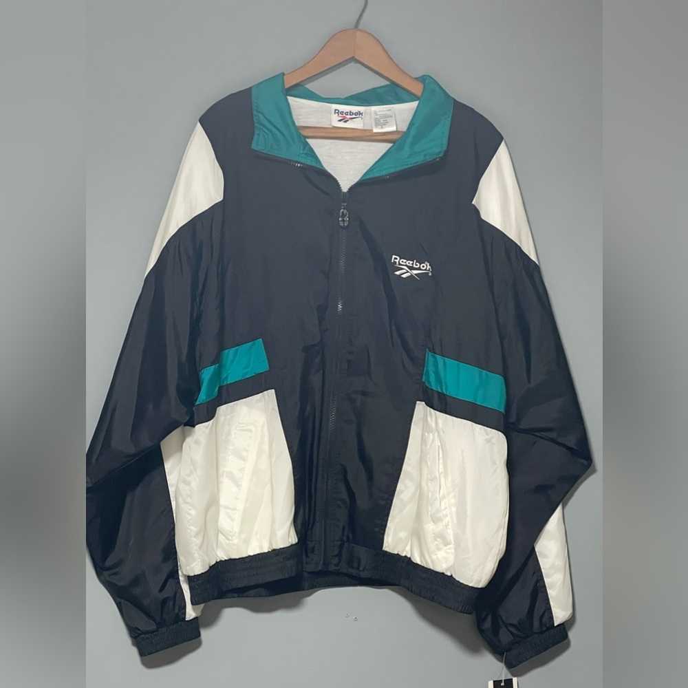 Reebok Windbreaker !!!!